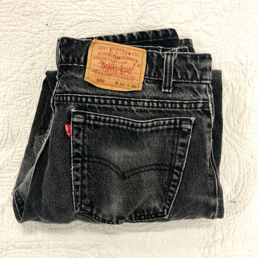 Vintage Washed Black Levi's 550 Jeans 32W x 28L